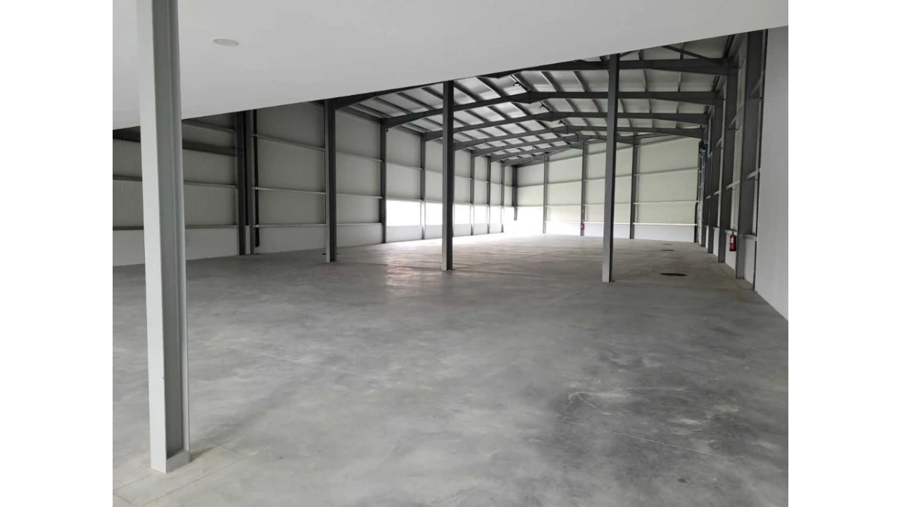 Loja para Venda em Évora (São Mamede, Sé, São Pedro e Santo Antão) Foto 7