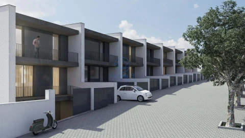 Moradia T3 para Venda em Grijo