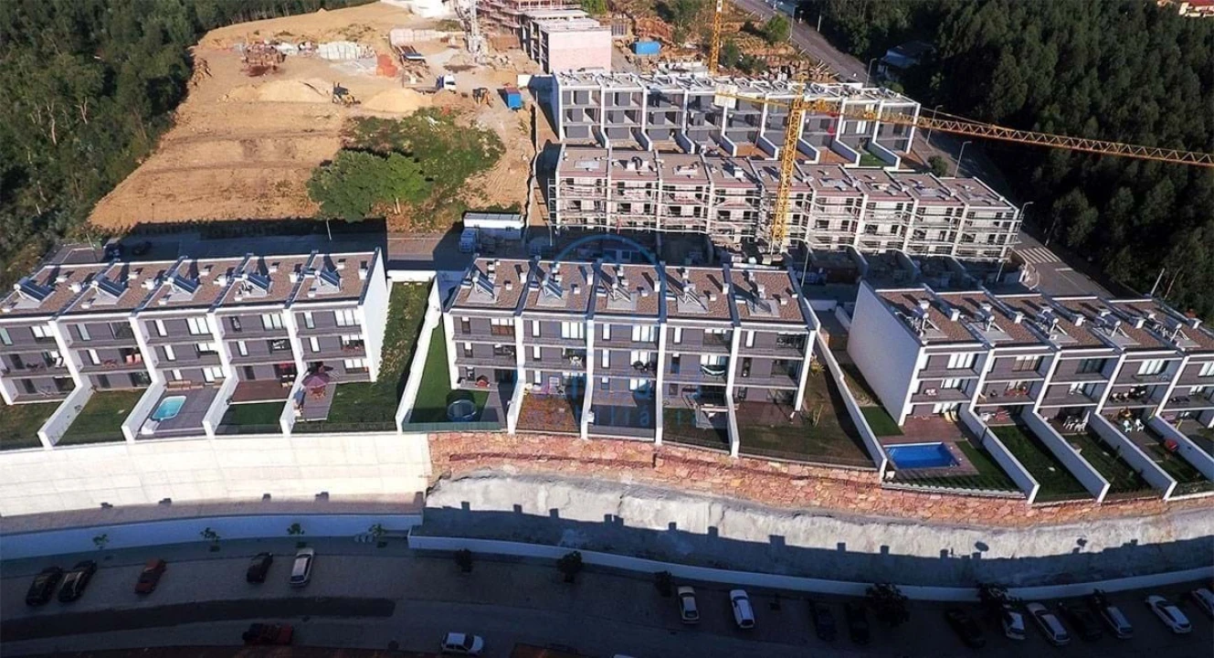 Moradia T3 para Venda em Grijo Foto 22