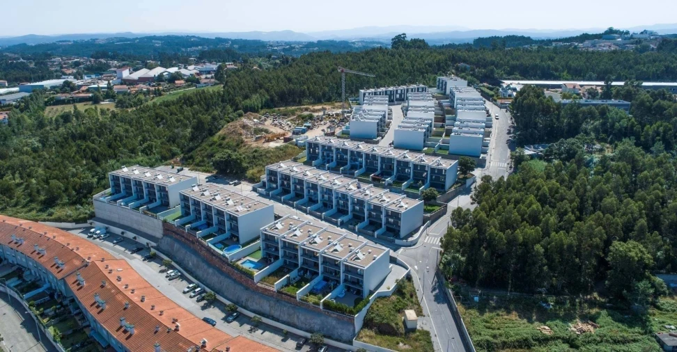 Moradia T3 para Venda em Grijo Foto 17