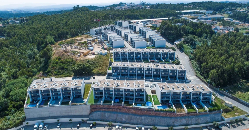 Moradia T3 para Venda em Grijo Foto 26