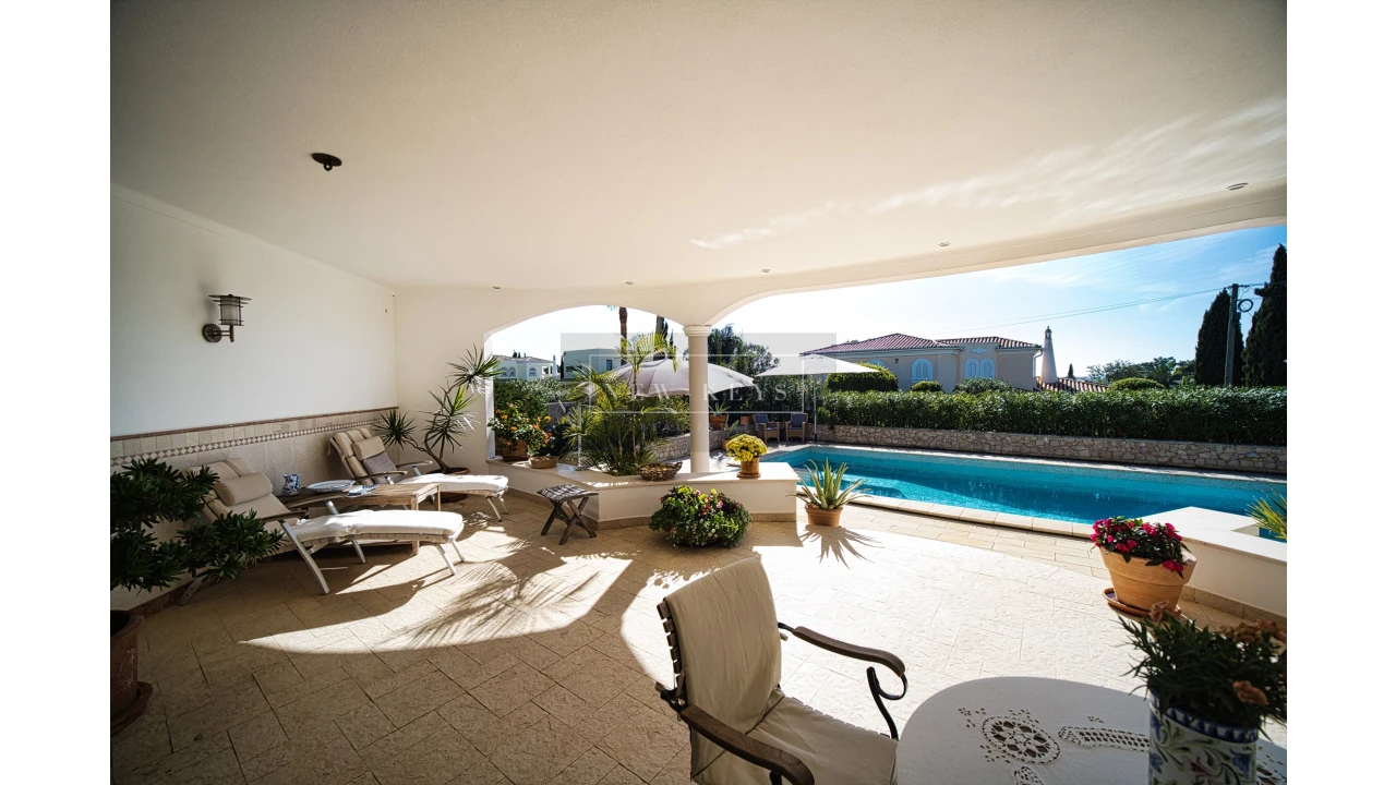 Moradia T4 para Venda em Lagoa e Carvoeiro Foto 29