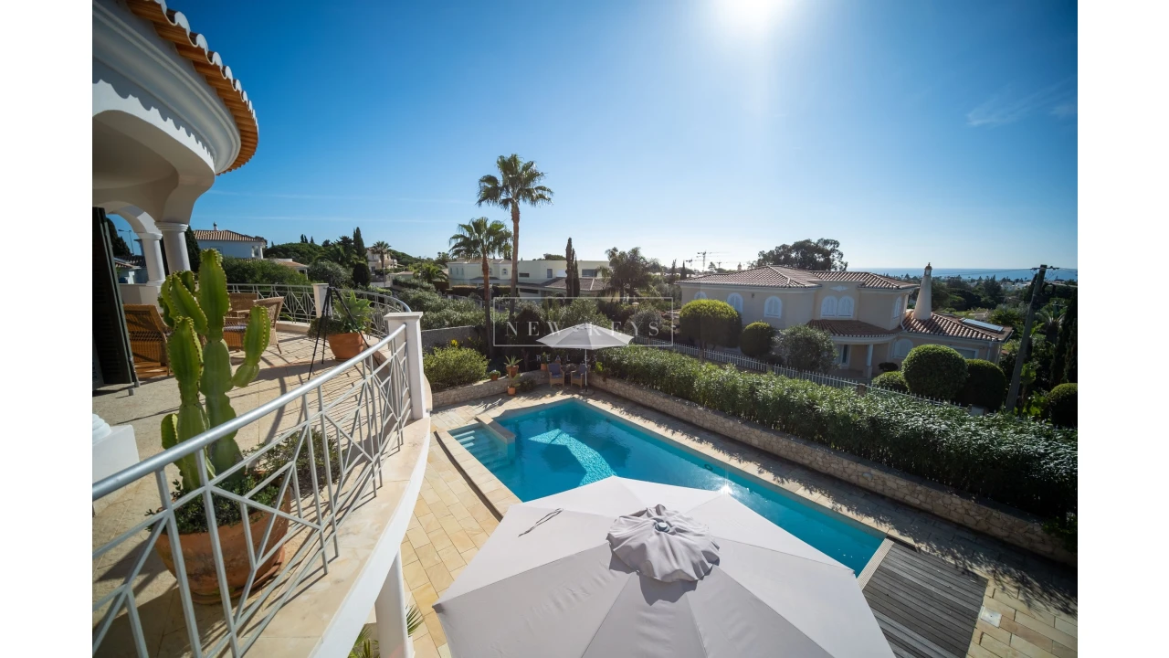 Moradia T4 para Venda em Lagoa e Carvoeiro Foto 22