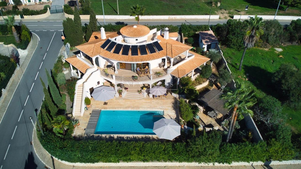 Moradia T4 para Venda em Lagoa e Carvoeiro Foto 2