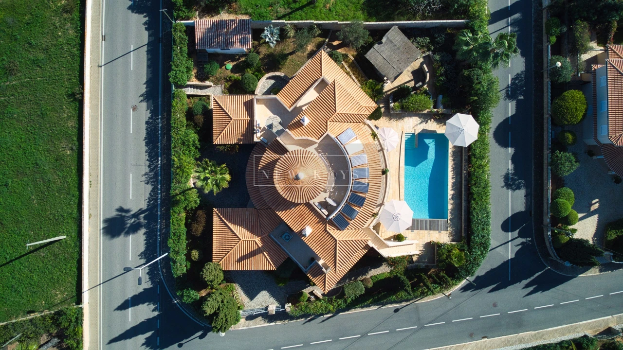 Moradia T4 para Venda em Lagoa e Carvoeiro Foto 3