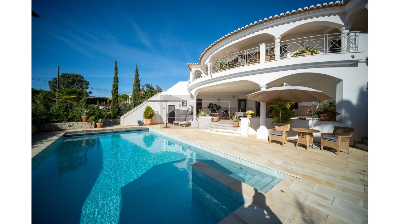 Moradia T4 para Venda em Lagoa e Carvoeiro Foto 24