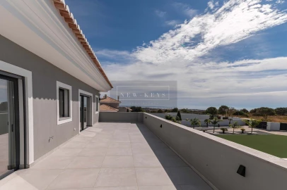 Moradia T5 para Venda em Lagos (São Sebastião e Santa Maria)