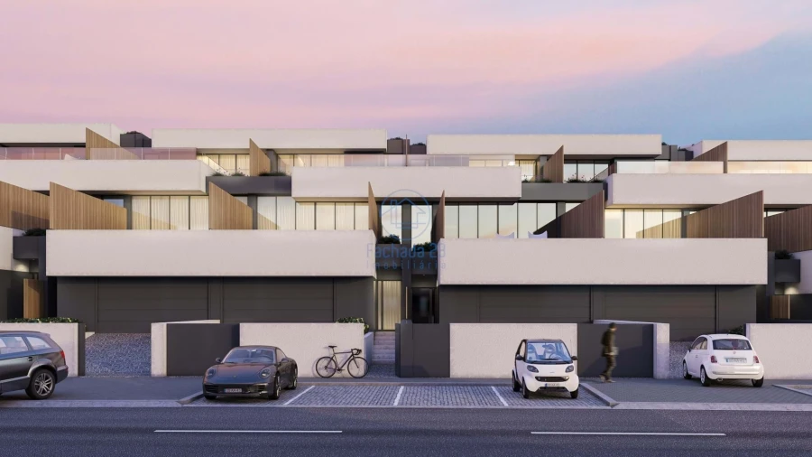 Moradia T4 para Venda em Grijo