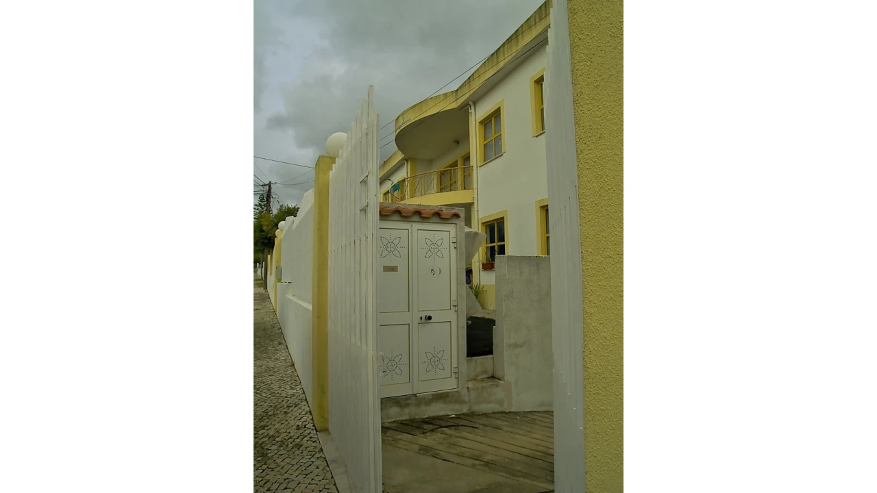 Moradia T5 para Venda em São João das Lampas e Terrugem Foto 6