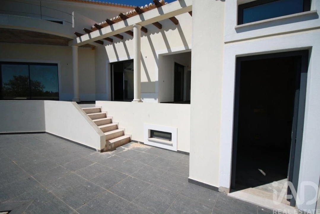 Moradia T4 para Venda em Boliqueime Foto 24