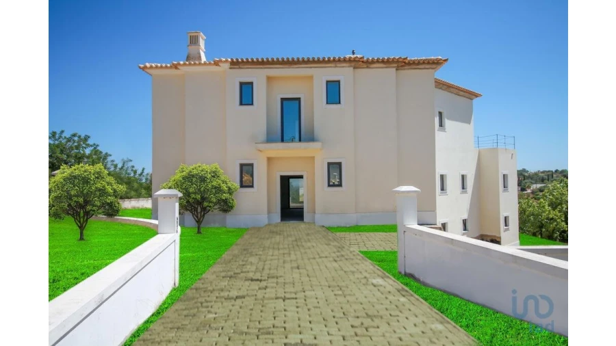 Moradia T4 para Venda em Boliqueime Foto 5