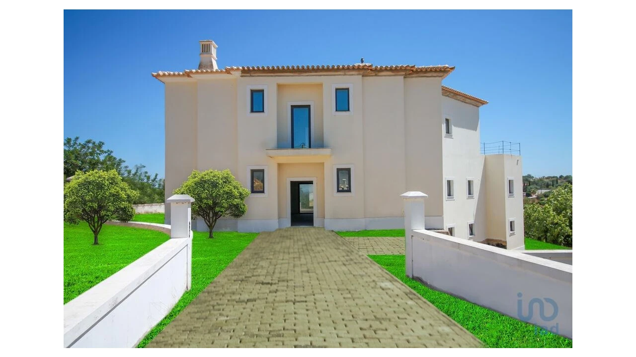 Moradia T4 para Venda em Boliqueime Foto 5