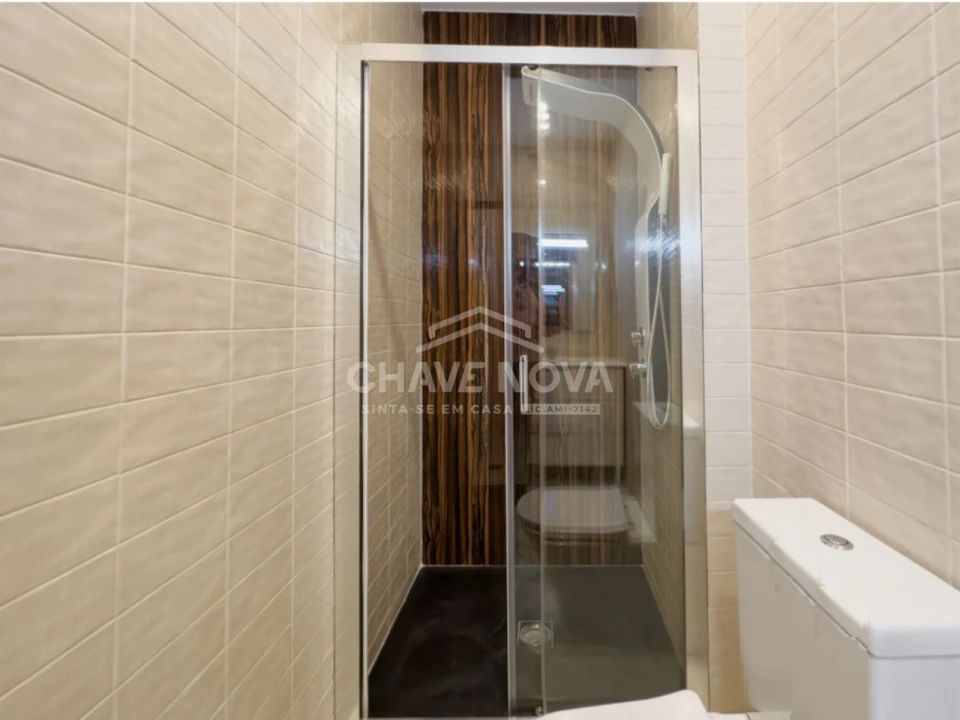 Moradia T3 para Venda em Campanhã Foto 17