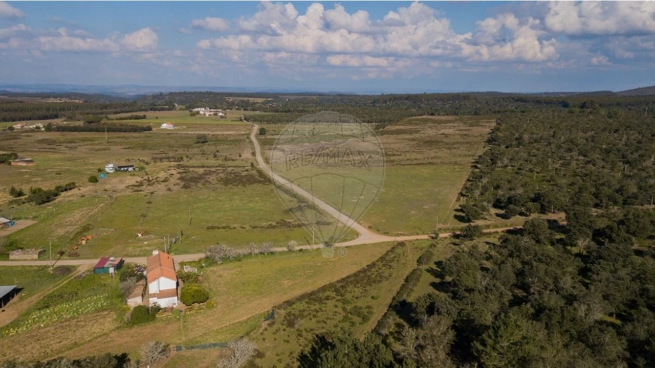 Quinta T1 para Venda em São Teotónio Foto 10