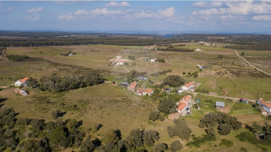 Quinta T1 para Venda em São Teotónio Foto 9