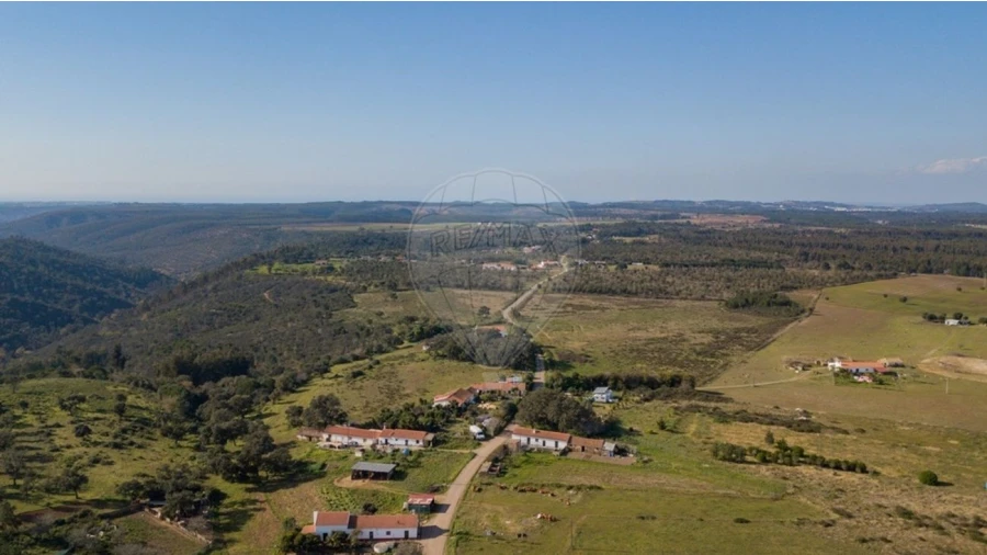 Quinta T1 para Venda em São Teotónio Foto 12