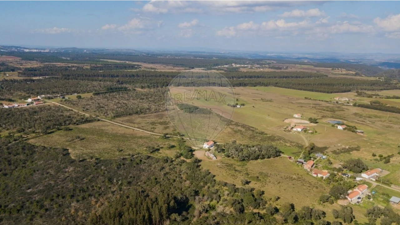 Quinta T1 para Venda em São Teotónio Foto 8