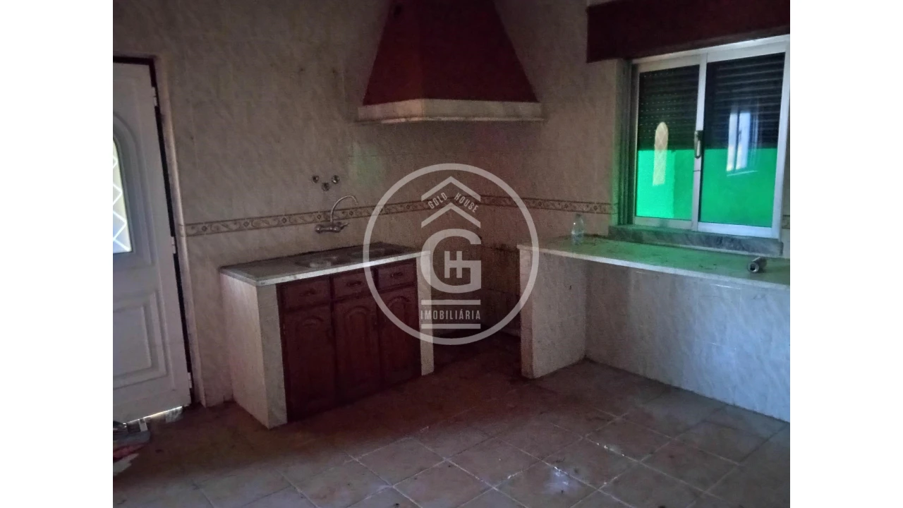 Moradia T5 para Venda em Parreira e Chouto Foto 8