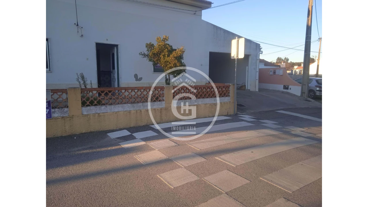 Moradia T5 para Venda em Parreira e Chouto Foto 1