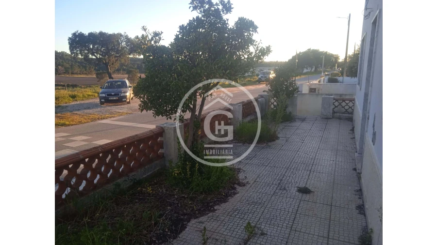 Moradia T5 para Venda em Parreira e Chouto Foto 3