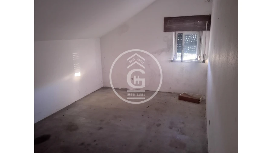 Moradia T5 para Venda em Parreira e Chouto Foto 16