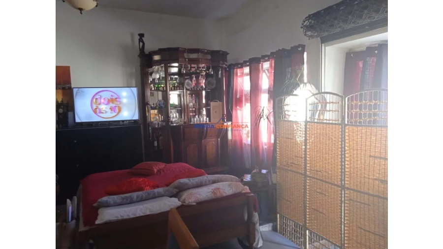 Moradia para Venda em Laundos Foto 7