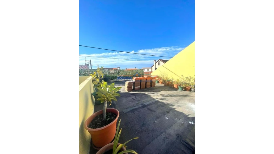 Moradia para Venda em Laundos Foto 3