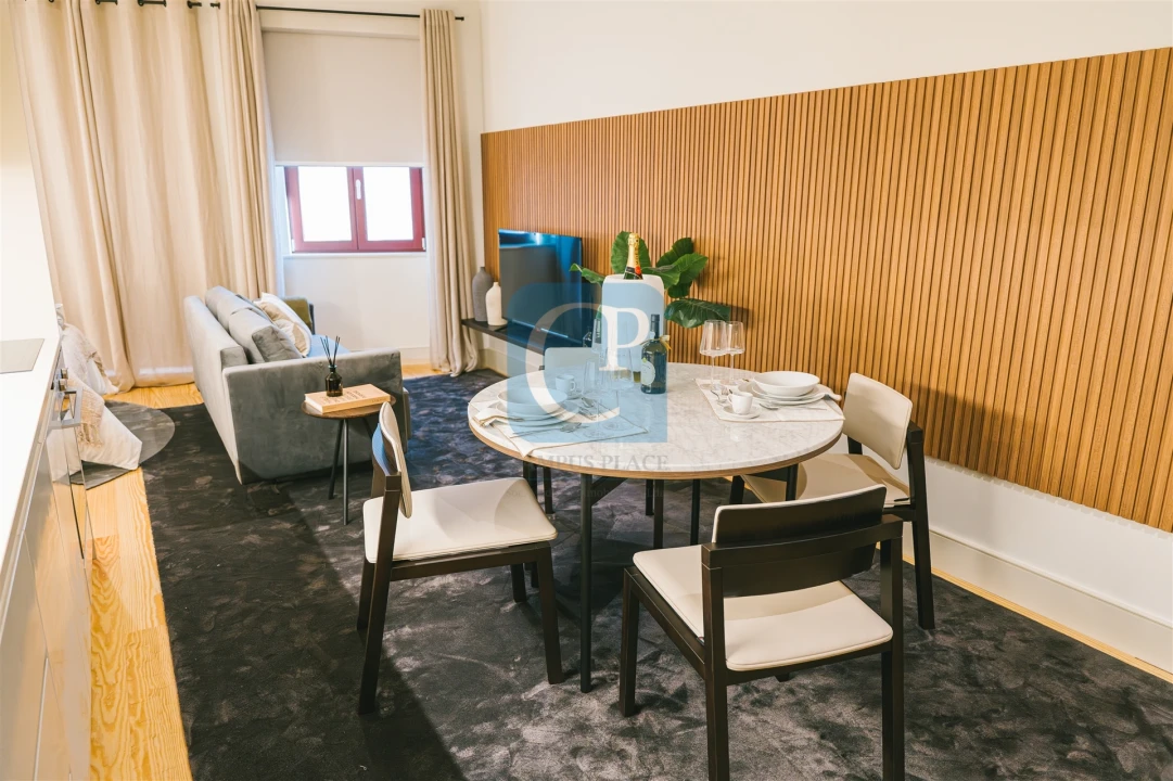 Apartamento T0 para Venda em Cedofeita, Santo Ildefonso, Sé, Miragaia, São Nicolau e Vitória Foto 2