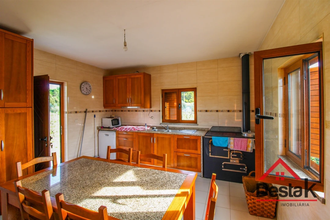 Quinta T0 para Venda em Silgueiros Foto 7