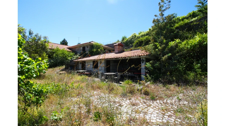 Moradia T5 para Venda em Lamego (Almacave e Sé) Foto 17