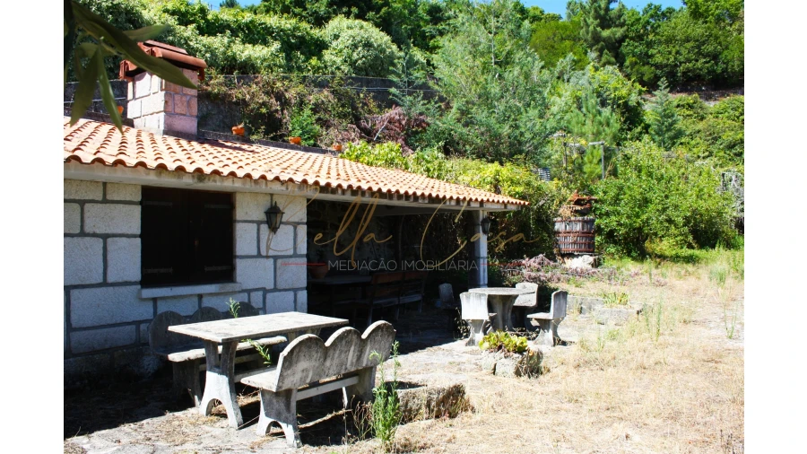 Moradia T5 para Venda em Lamego (Almacave e Sé) Foto 21