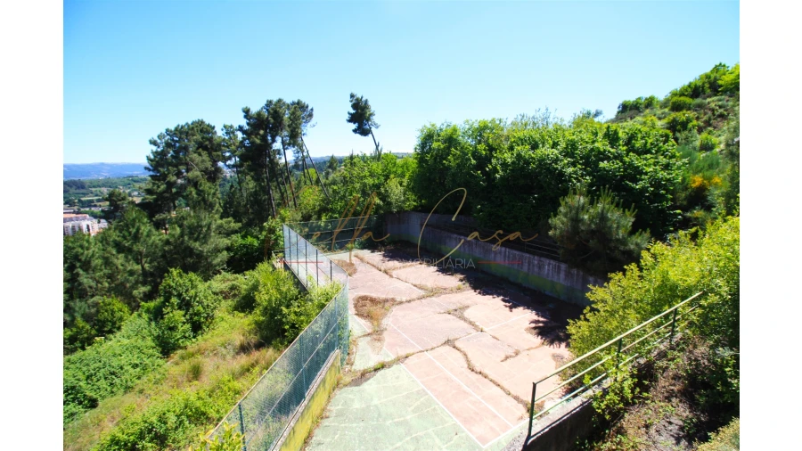 Moradia T5 para Venda em Lamego (Almacave e Sé) Foto 39