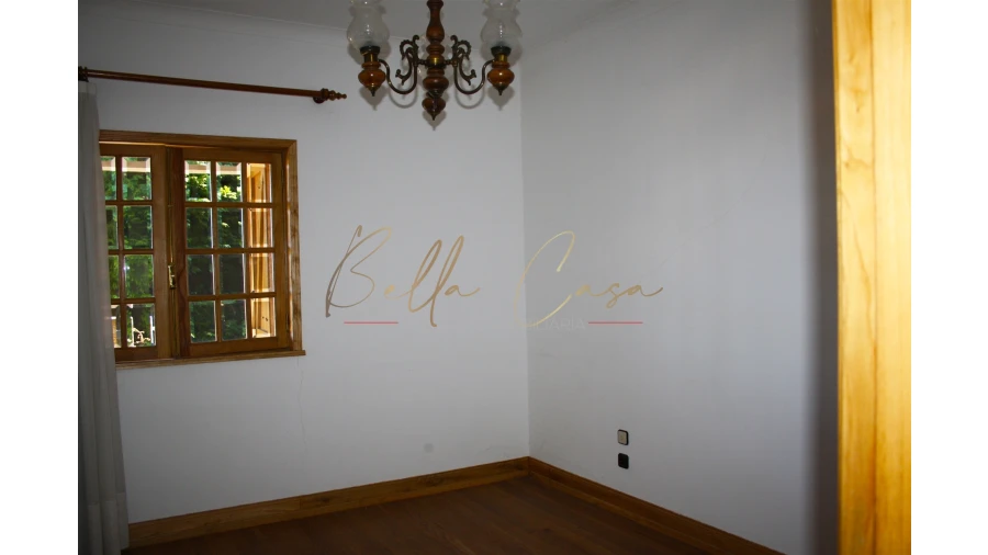 Moradia T5 para Venda em Lamego (Almacave e Sé) Foto 5