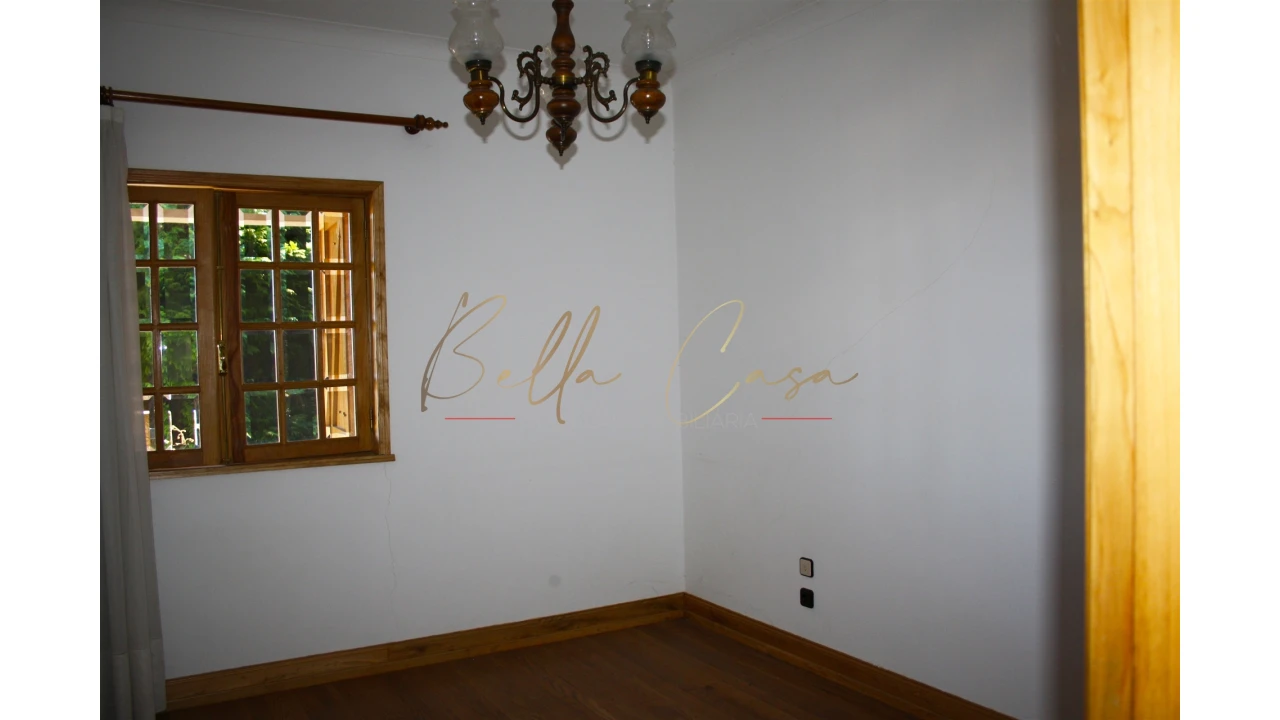 Moradia T5 para Venda em Lamego (Almacave e Sé) Foto 5