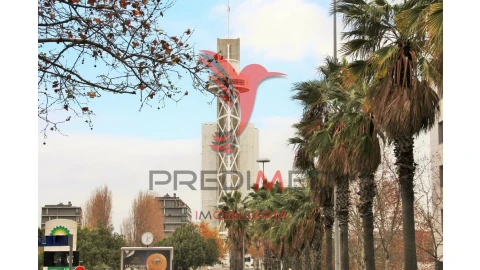 Escritório para Arrendamento em Olivais