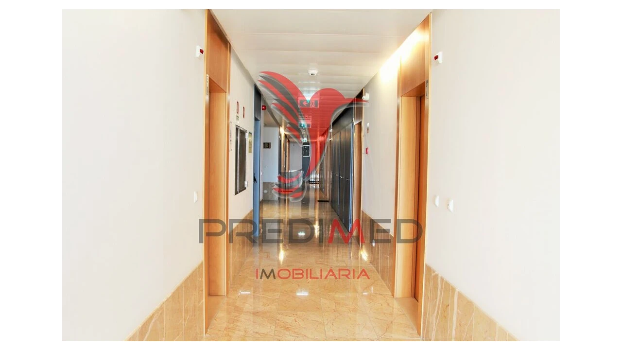 Escritório para Arrendamento em Olivais Foto 9