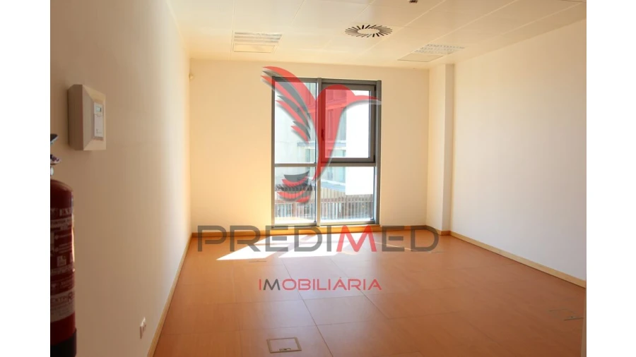 Escritório para Arrendamento em Olivais Foto 2