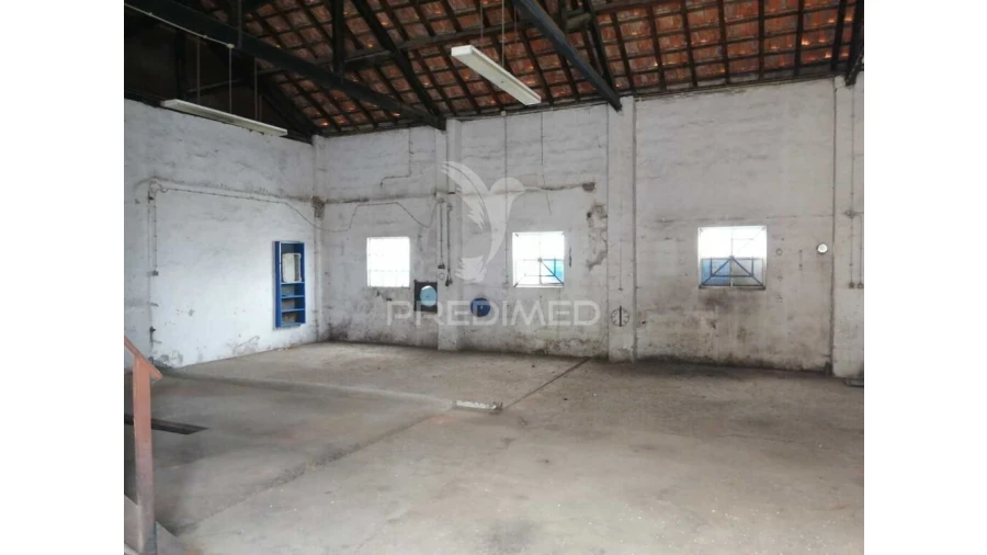 Armazém para Venda em Ermidas-Sado Foto 11