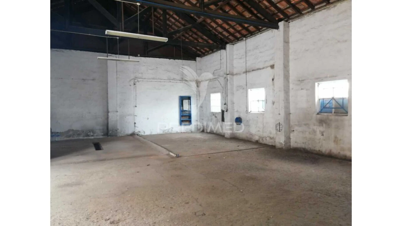 Armazém para Venda em Ermidas-Sado Foto 19