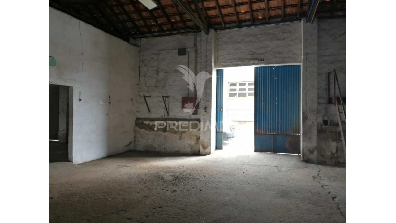 Armazém para Venda em Ermidas-Sado Foto 18