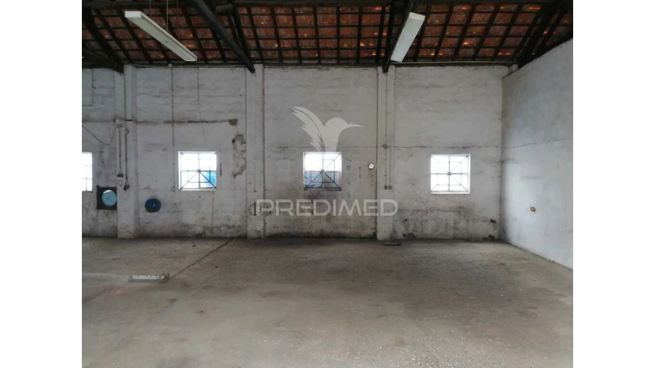 Armazém para Venda em Ermidas-Sado Foto 17