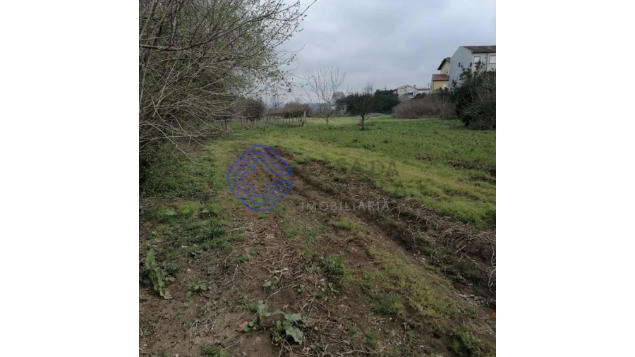 Terreno para Venda em Ermesinde Foto 7