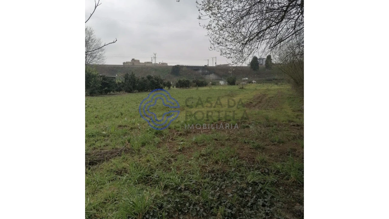 Terreno para Venda em Ermesinde Foto 4
