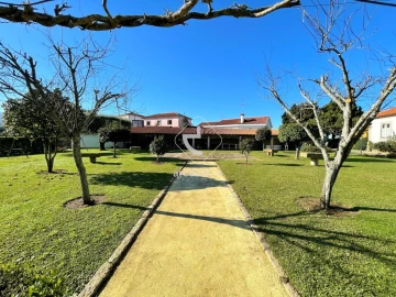 Quinta T5 para Venda em Correlhã