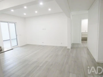 Apartamento T3 para Venda em Portimão
