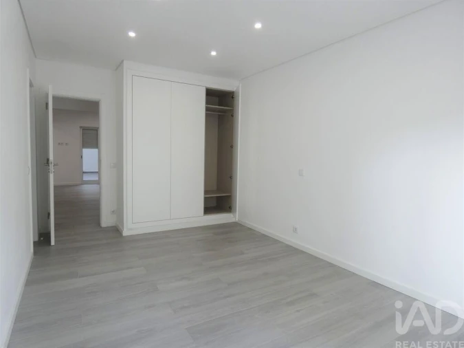 Apartamento T3 para Venda em Portimão Foto 10
