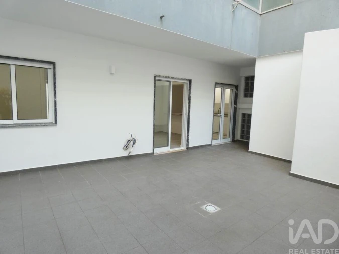 Apartamento T3 para Venda em Portimão Foto 13