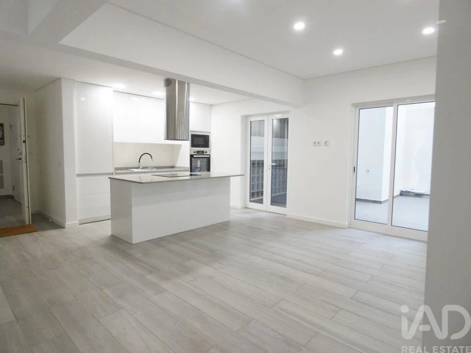 Apartamento T3 para Venda em Portimão Foto 19