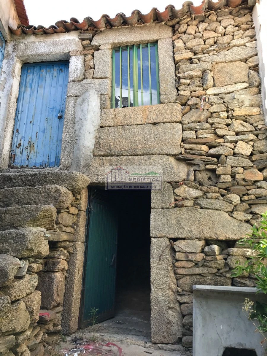 Moradia T2 para Venda em Adeganha e Cardanha Foto 5