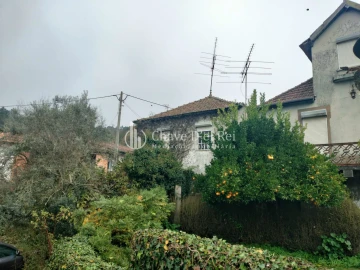Moradia T4 para Venda em São Cipriano e Vil de Souto